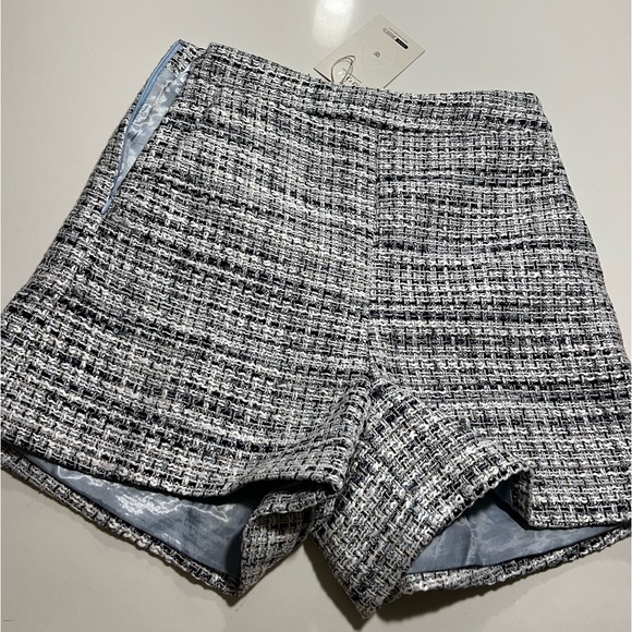 New shorts - Picture 3 of 4